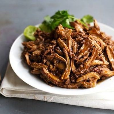 Honey Glazed Crockpot Chicken Adobo - simple pantry ingredients, hardly any hands-on time, 200 calories. | https://body-transform.today