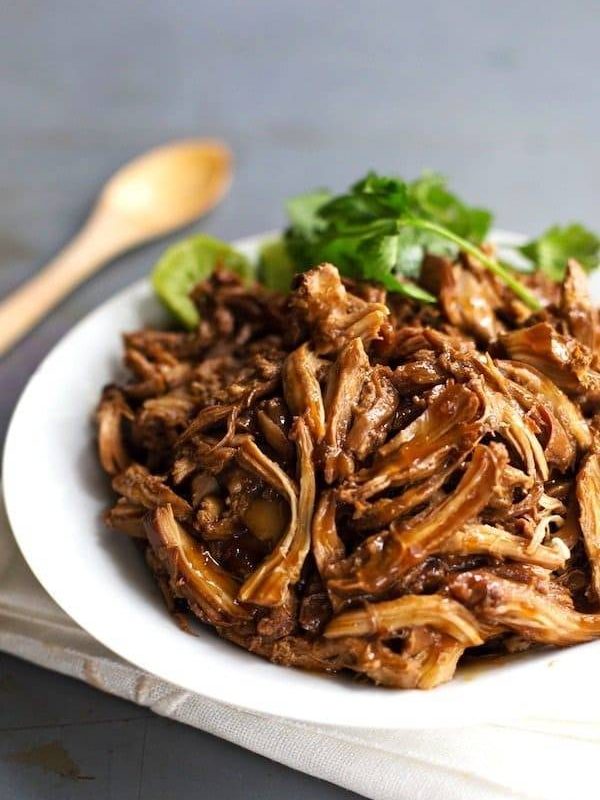 Honey Glazed Crockpot Chicken Adobo - simple pantry ingredients, hardly any hands-on time, 200 calories. | https://body-transform.today