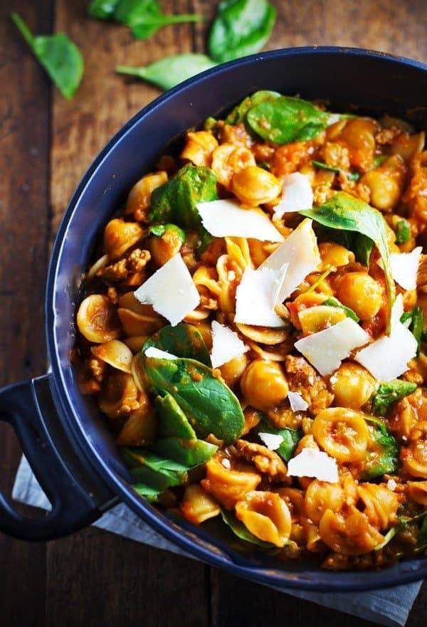 San Marzano Pasta e Fagioli in a blue dish.