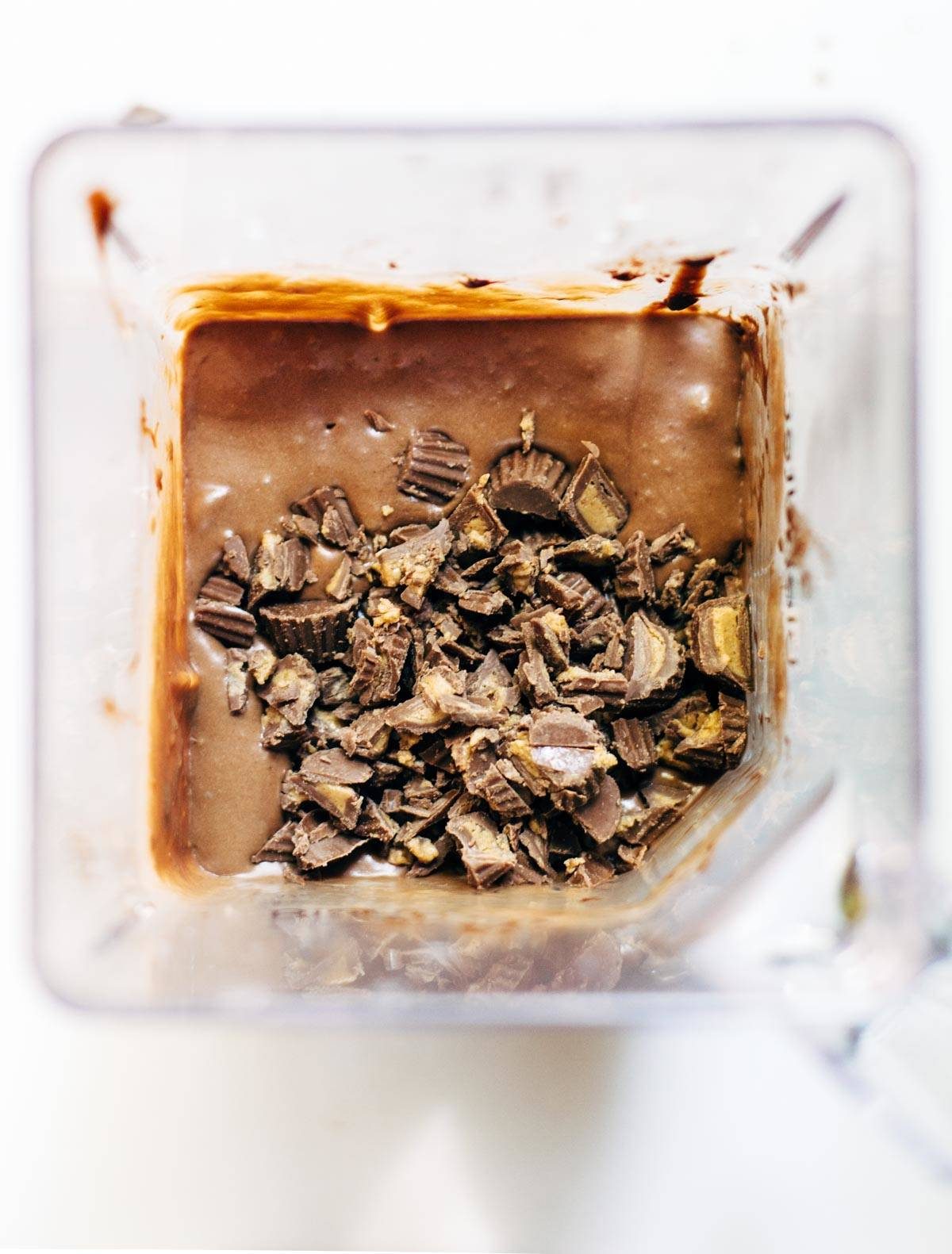 Nice cream ingredients in a blender.